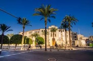 Local comercial en venta en Carolinas Bajas en Alicante