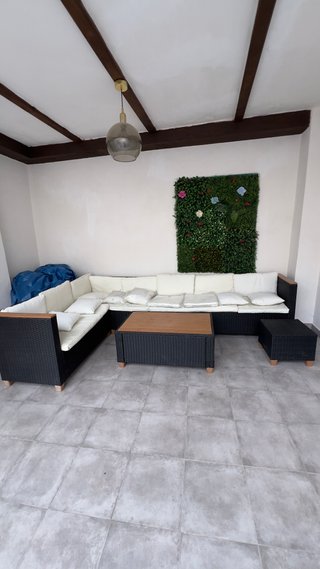 Sofá modular exterior ratán y madera