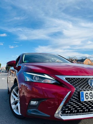 LEXUS CT200 LUXURY  SOLO 14.000 KMS DEMOSTRABLES