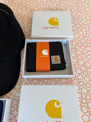 Carhartt Carteras + Gorra Negro
