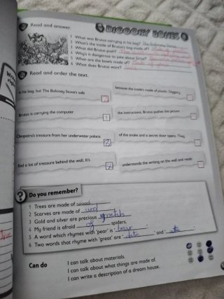 Kid's Box Level 5 Activity Book with CD ROM and...