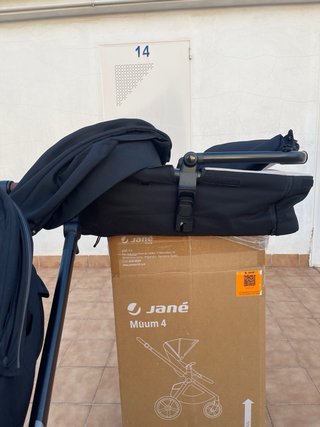 Carro Jane Muum 4 Silla + Capazo