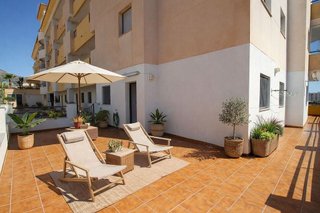 Piso en alquiler en Torrequebrada en Benalmádena