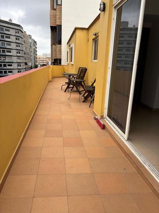 Ático en alquiler en Santa Catalina - Canteras en Palmas de Gran Canaria(Las)