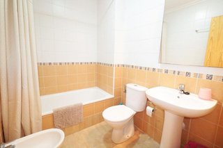 Piso en venta en  El Acequión - Los Naúfragos en Torrevieja