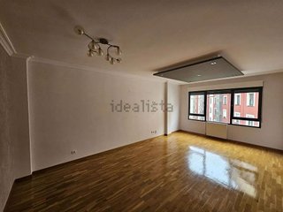 Piso en venta en Zona Sur en Burgos