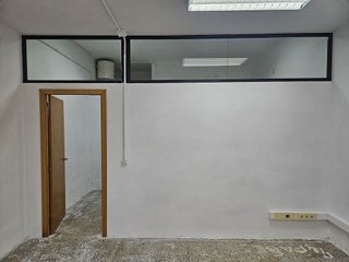 Local comercial en alquiler en Centre - Estació en Sant Cugat del Vallès