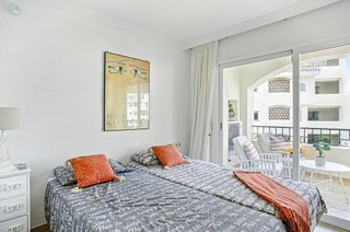 Piso en venta en Elviria en Marbella