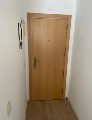 Instalación y montaje de puertas