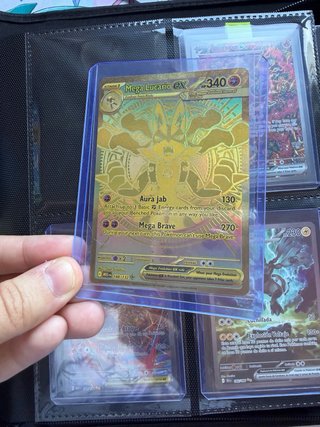 Carta Pokémon Mega Lucario EX Dorada