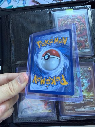 Carta Pokémon Mega Lucario EX Dorada