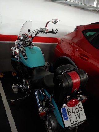 Honda Shadow VT1100 Cruiser Moto