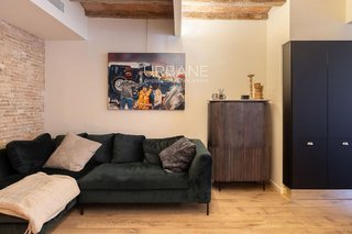 Piso en venta en El Raval en Barcelona