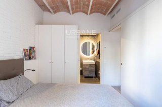 Piso en venta en El Raval en Barcelona