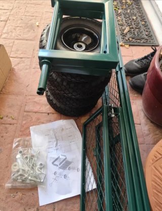Carro verde 4 ruedas