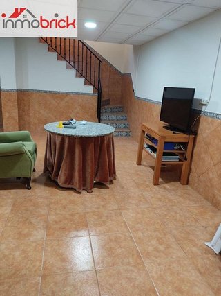 Chalet en venta en Lucena