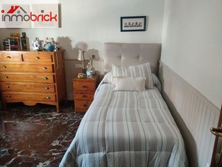 Chalet en venta en Lucena