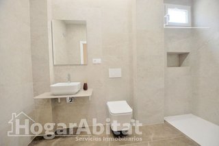 Piso en venta en Benicalap en Valencia