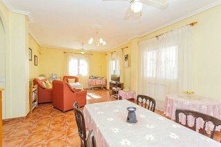 Casa en venta en Nueva Torrevieja - Aguas Nuevas en Torrevieja