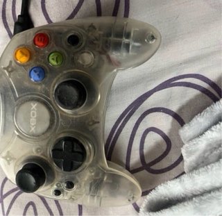 Xbox Clásica Transparente 2TB + Extras