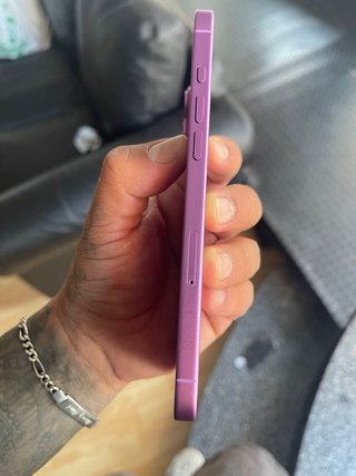 iPhone 16 Plus Rosa 128GB Salud Batería 96%