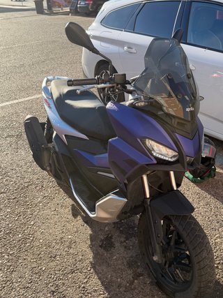 Aprilia SR GT 125 2022