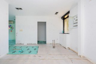 Local comercial en alquiler en San Matías - Realejo en Granada