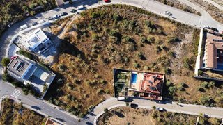 Terreno en venta en Zubia (La)