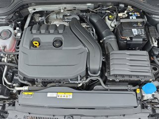 Volkswagen Golf R-Line 1.5 TSI (150CV) Variant