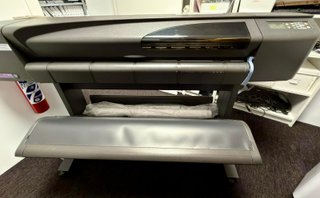 HP Designjet 800 C7780B Plotter