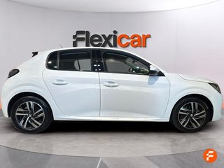 Peugeot 208 5P Signature 1.2L PureTech 81KW (110CV)