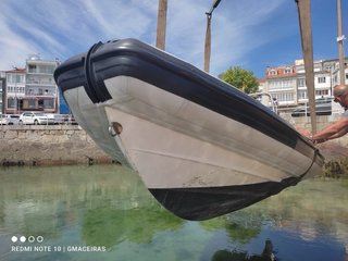 Semirrígida Valiant 6,5m 150CV