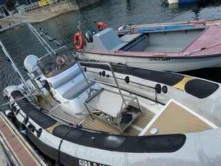 Semirrígida Valiant 6,5m 150CV