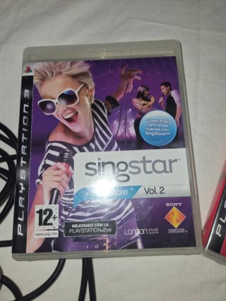Micrófonos Singstar + 3 Juegos PS3