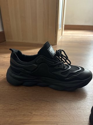 Zapatillas negras