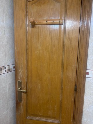 Puerta de madera interior