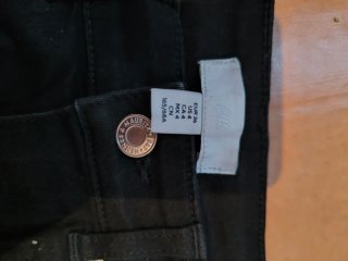 Pantalón vaquero negro