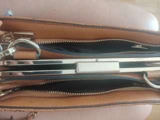 Bolso Parfois acolchado con cadena
