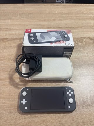 Nintendo Switch Lite Gris