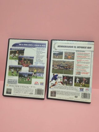 Lote 2 Videogiochi PS2: FIFA 2001 e FIFA 2002