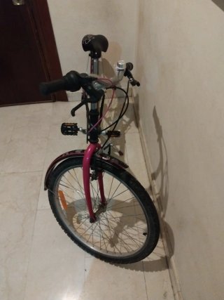 Bicicleta niña/mujer rosa y negra