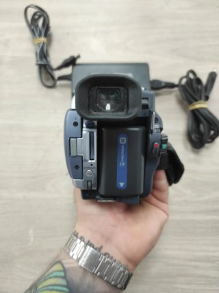 Videocámara Sony DCR-TRV325E Digital