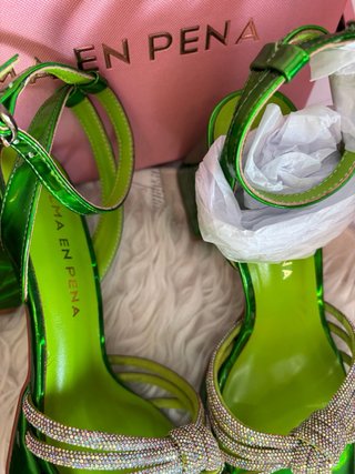 Sandalias Alma en Pena tacón verde y plata