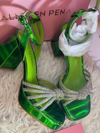 Sandalias Alma en Pena tacón verde y plata