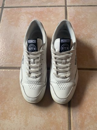 Zapatillas Munich Talla 45 Blancas