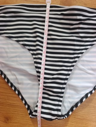 Braga bikini rayas blanco y negro