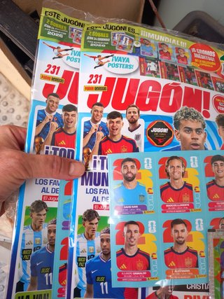 Revista jugon con cromos especiales