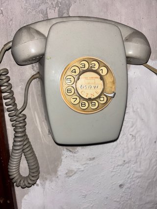 Teléfono antiguo de disco CINE