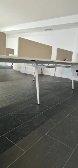 Mesa de oficina Multipuestos Actiu