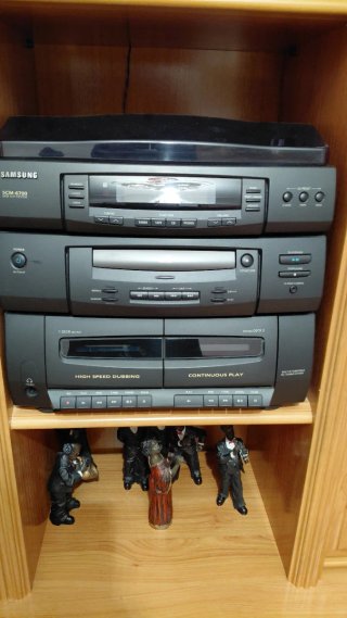 Minicadena Samsung Tocadiscos CD Cassette